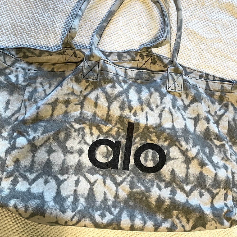Tie-Dye ALO yoga bag
